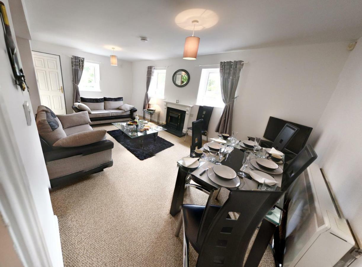 Riverview Luxury Short Stay Apartment Enniscorthy Exterior photo