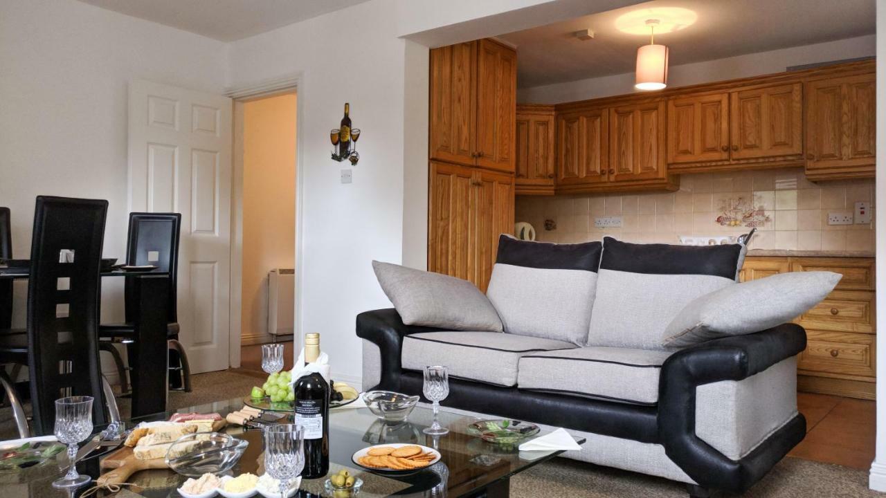 Riverview Luxury Short Stay Apartment Enniscorthy Exterior photo